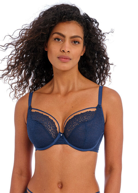 AA402202 Freya  Catwalk - 17703